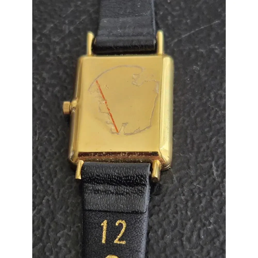 Croton Ladies Watch Gold Tone Tank styled Classic Elegant‎ Timeless New Battery